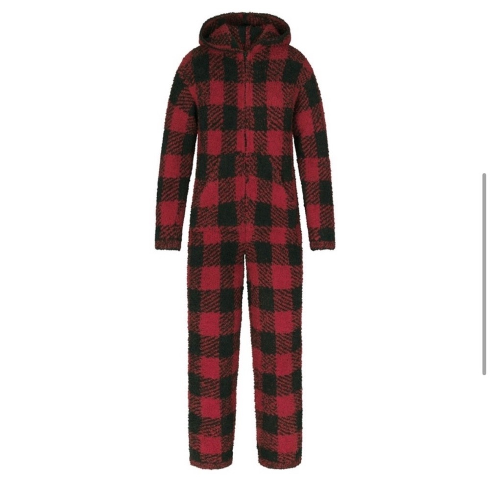Skims unisex cozy onsie. Brick buffalo check. Size XXS-XS